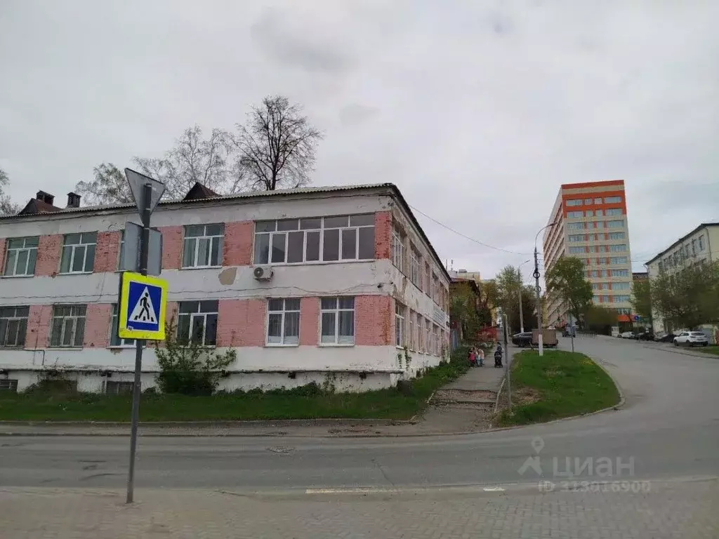 Офис в Удмуртия, Ижевск Милиционная ул., 14 (49 м) - Фото 2