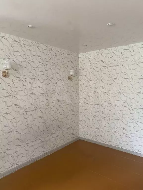 2-к. квартира, 42 м, 2/5 эт. - Фото 1