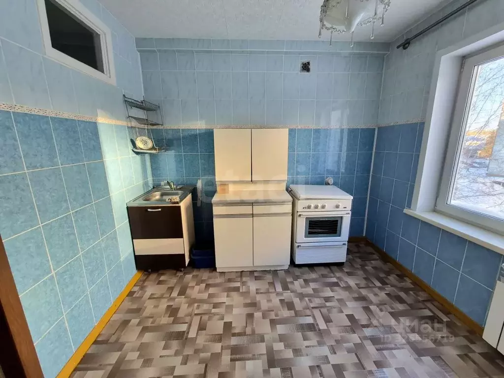 1-к кв. Кемеровская область, Юрга ул. Машиностроителей, 49А (34.0 м) - Фото 2