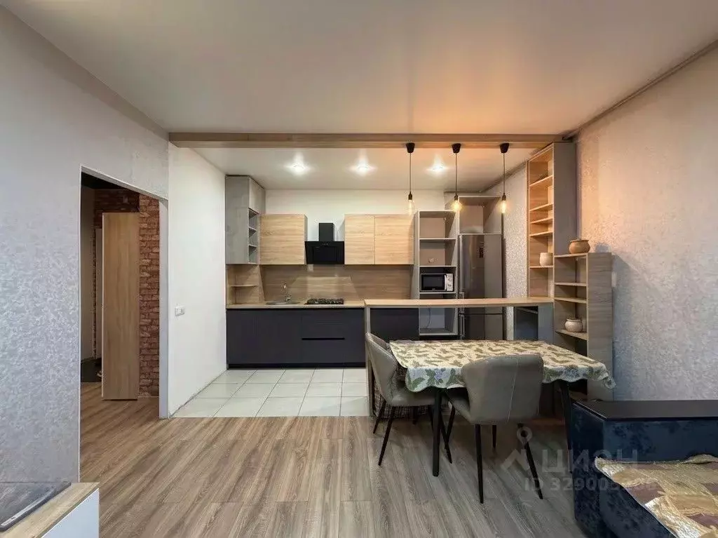 2-к кв. Волгоградская область, Волгоград ул. Степанищева, 14 (44.5 м) - Фото 1