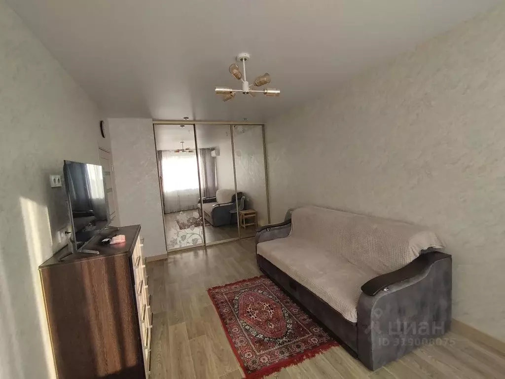 1-к кв. Севастополь ш. Лабораторное, 33к2 (40.0 м) - Фото 0