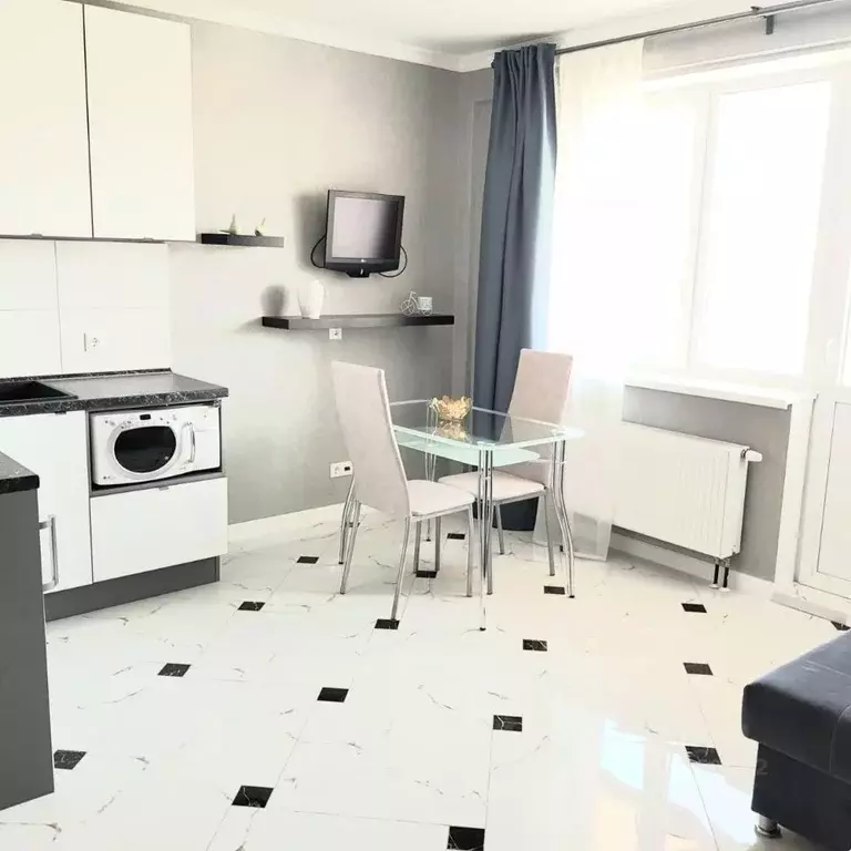 Студия Татарстан, Казань ул. Бари Галеева, 8Ак1 (28.0 м) - Фото 1