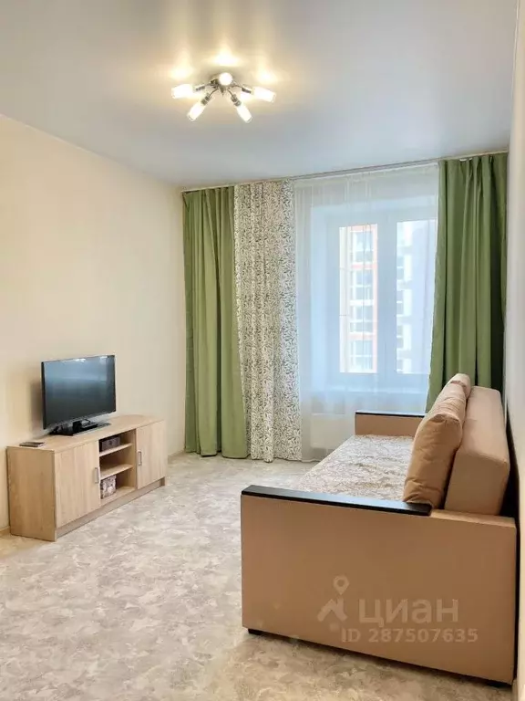 1-к кв. Татарстан, Казань ул. Фикрята Табеева, 1 (36.0 м) - Фото 0
