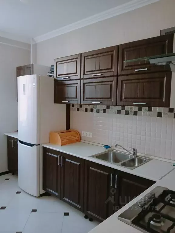 1-к кв. Краснодарский край, Геленджик Курортная ул., 14А (46.0 м) - Фото 0