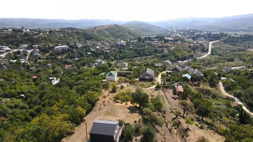 Участок в Крым, Алушта муниципальный округ, с. Изобильное  (5.5 сот.) - Фото 2