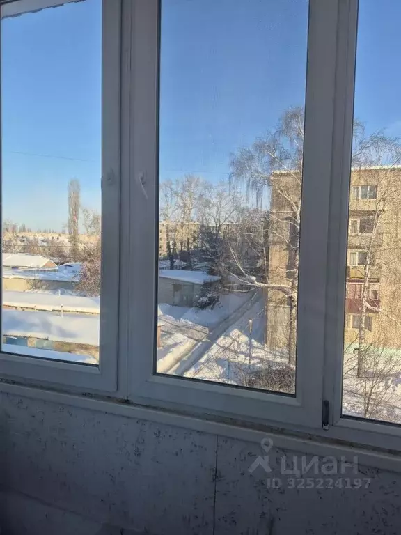 3-к кв. Саратовская область, Петровск ул. Фрунзе, 3 (51.4 м) - Фото 2