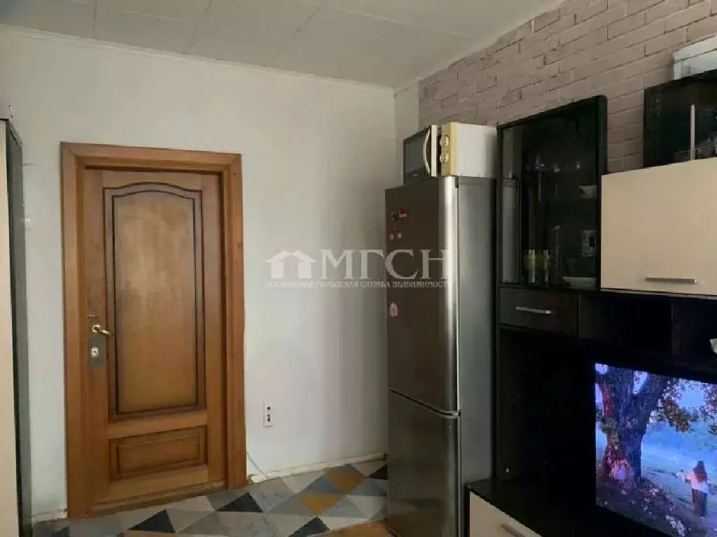 Продается комната в 3-комнатной квартире - Фото 2