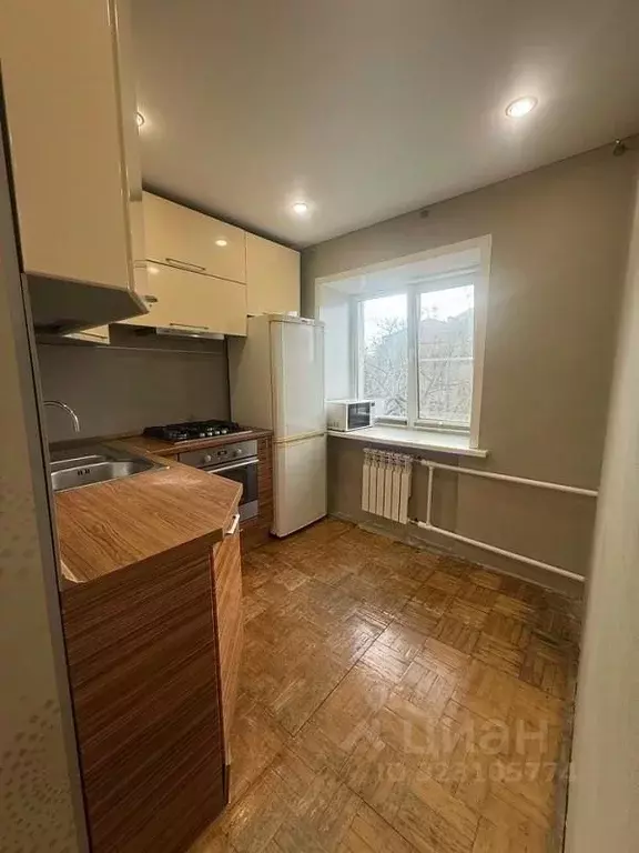 2-к кв. Самарская область, Самара просп. Масленникова, 6 (43.0 м) - Фото 2