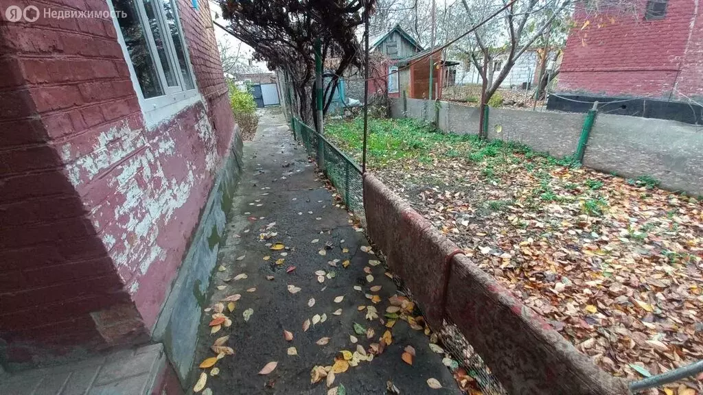 3-комнатная квартира: Каменск-Шахтинский, улица Фрунзе, 7 (60 м) - Фото 0