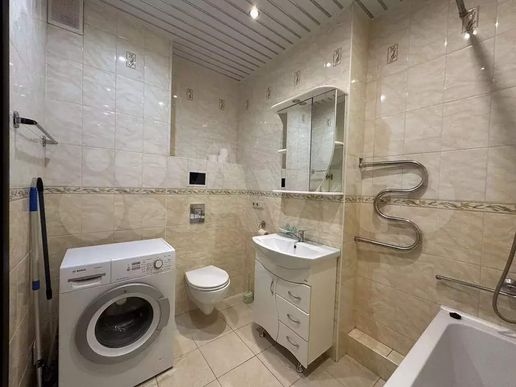 1-к. квартира, 38,4 м, 7/25 эт. - Фото 0
