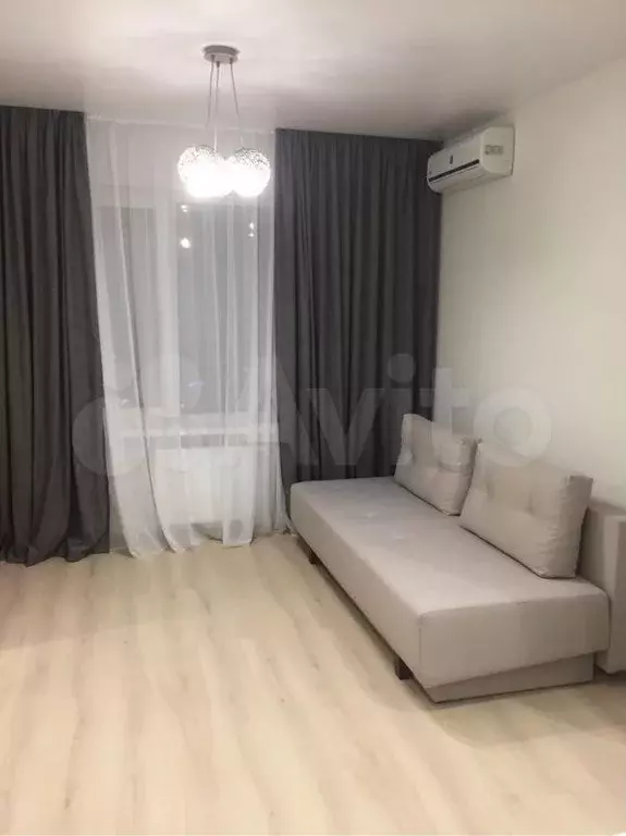 1-к. квартира, 38 м, 7/17 эт. - Фото 1
