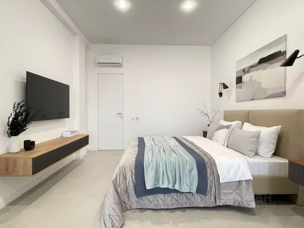1-к кв. Севастополь ул. Летчика Кирсанова, 10Б (33.0 м) - Фото 1