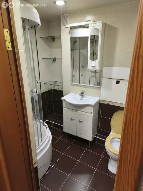2-комнатная квартира: Пятигорск, улица Адмиральского, 35к1 (46.6 м) - Фото 0