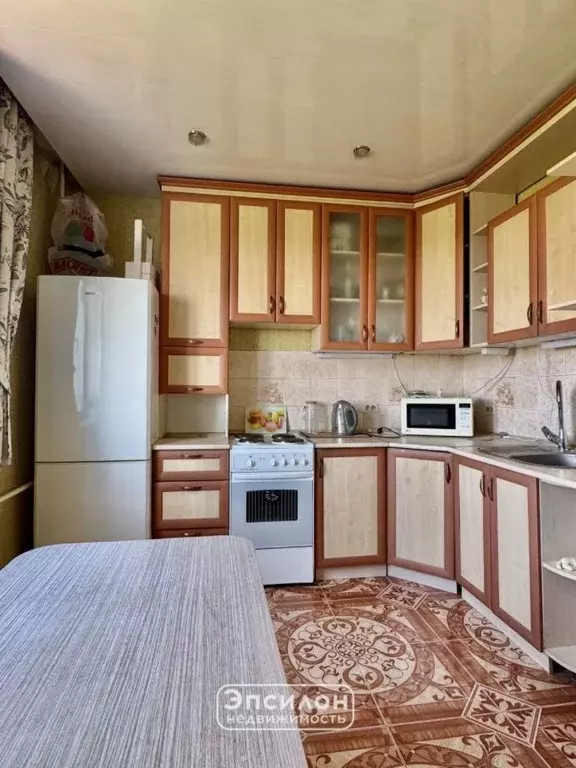 1-к кв. Курская область, Курск просп. Победы, 36 (37.2 м) - Фото 0