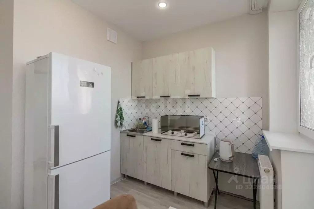 Студия Тюменская область, Тюмень Дамбовская ул., 27к1 (25.0 м) - Фото 1