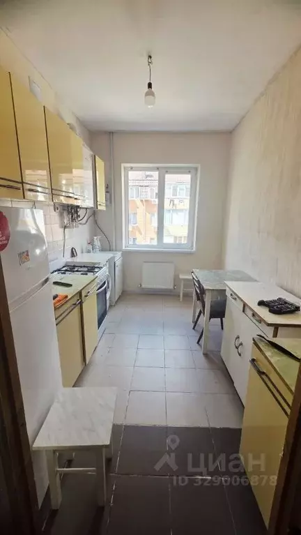 1-к кв. Адыгея, Тахтамукайский район, Яблоновский пгт ул. Гагарина, ... - Фото 1