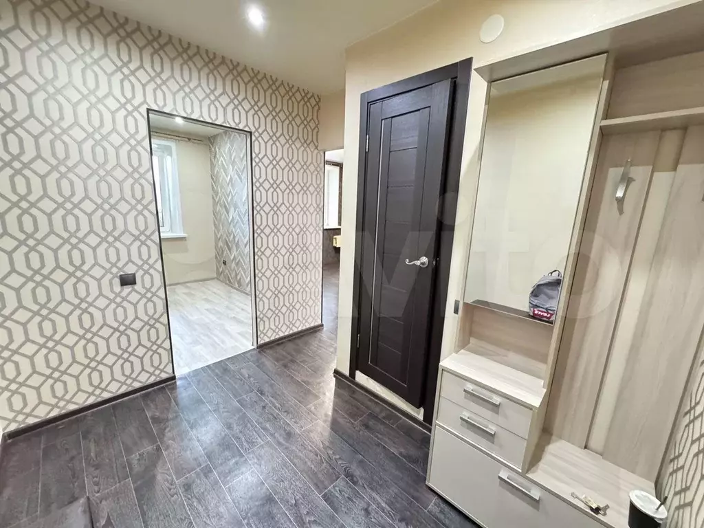 1-к. квартира, 35 м, 4/9 эт. - Фото 0