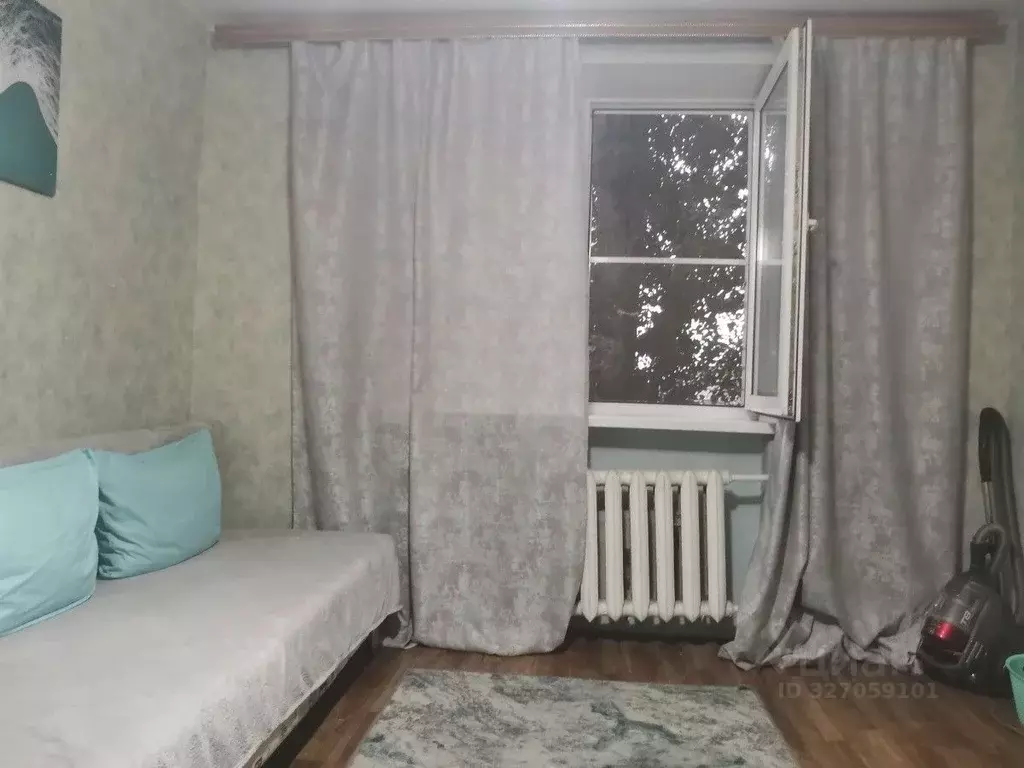 Комната Волгоградская область, Волгоград ул. Рокоссовского, 60 (12.7 ... - Фото 1