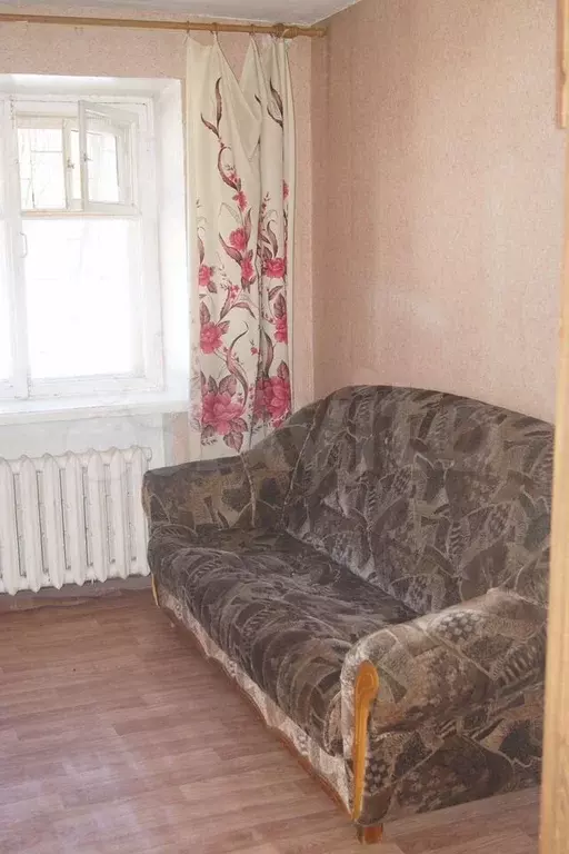 Комната 11 м в 6-к., 1/5 эт. - Фото 1