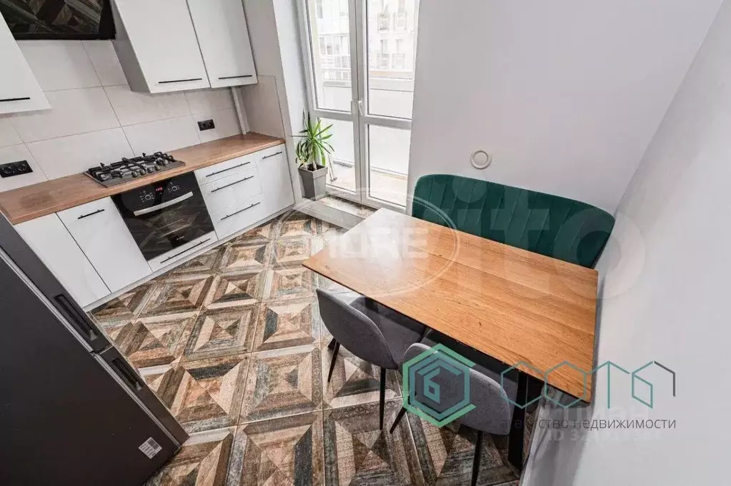 2-к кв. Калининградская область, Гурьевск бул. Пражский, 1 (53.0 м) - Фото 2