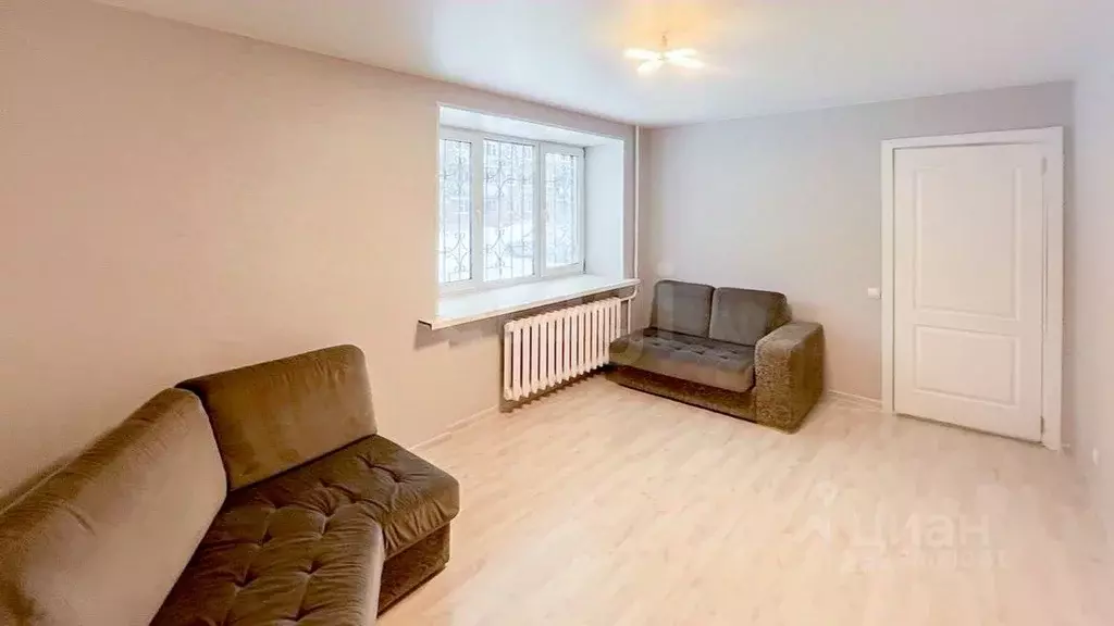 2-к кв. Ярославская область, Ярославль ул. Белинского, 32 (40.8 м) - Фото 0