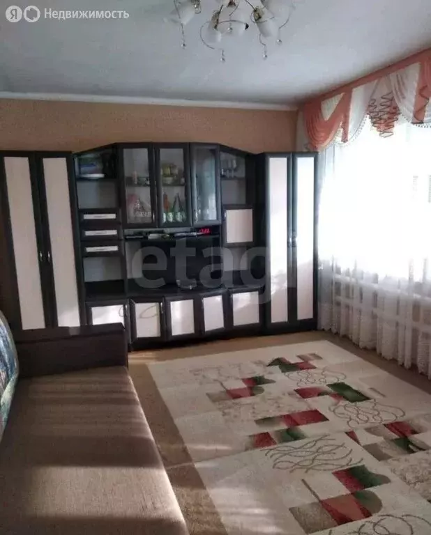 3-комнатная квартира: село Тлянче-Тамак, улица Татарстан, 2 (73.9 м) - Фото 1