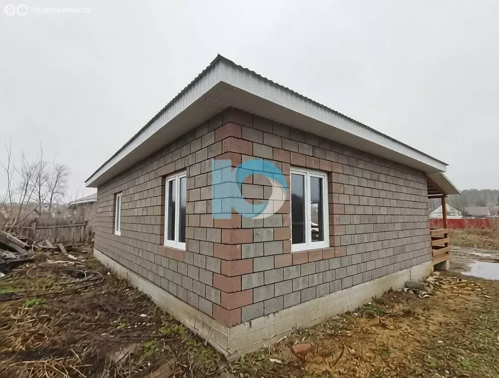 Дом в село Иглино, улица Крупской, 10 (100 м) - Фото 2