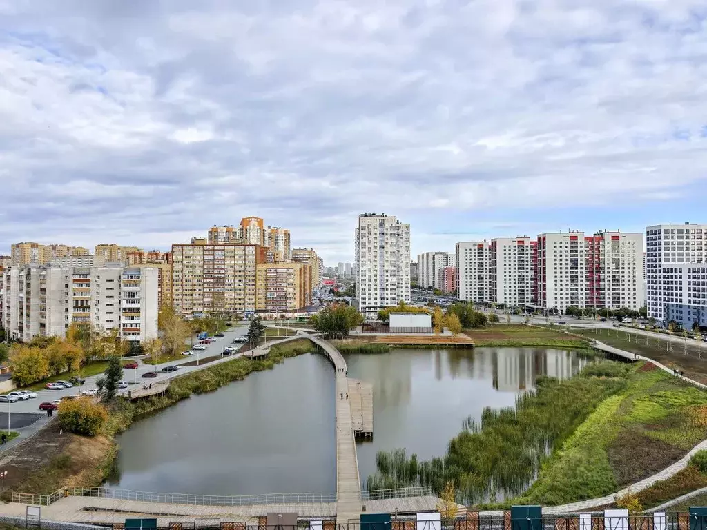 1-к кв. Тюменская область, Тюмень ул. Муравленко, 9к1 (38.6 м) - Фото 0