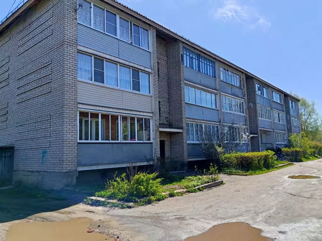 2-к кв. Костромская область, Нерехта Нерехтская ул., 46А (61.9 м) - Фото 0
