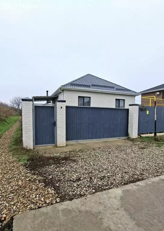 Дом в Новотитаровская, Синегорская улица (75 м) - Фото 1