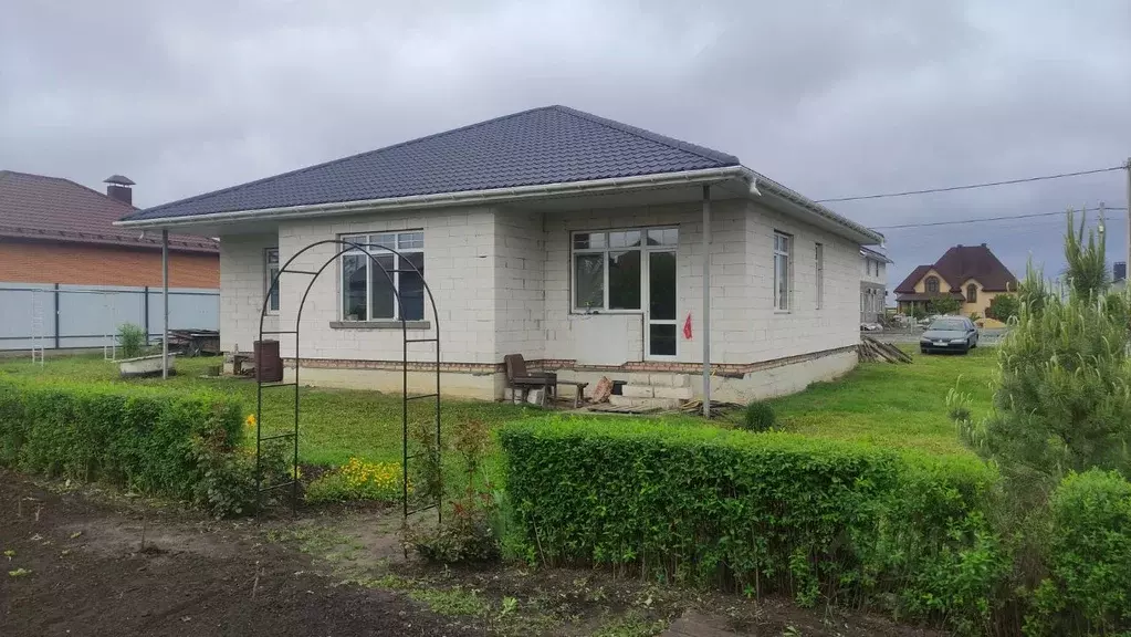 Коттедж в Белгородская область, Белгородский район, Разумное рп ул. ... - Фото 1