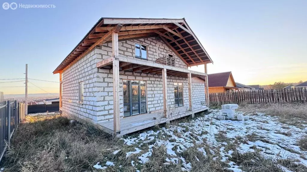 Дом в Мамоны, улица Александра Вампилова, 10 (244.7 м) - Фото 1