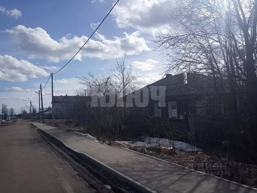 Дом в Вологодская область, Сокольский муниципальный округ, Кадников ... - Фото 0