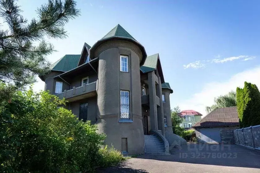 Дом в Московская область, Химки Клязьма-Старбеево мкр, Международный ... - Фото 1