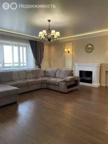 3-комнатная квартира: Тюмень, Харьковская улица, 68 (128.4 м) - Фото 1