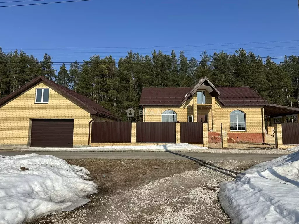Дом в Владимирская область, Ковровский район, Клязьминское с/пос, с. ... - Фото 1