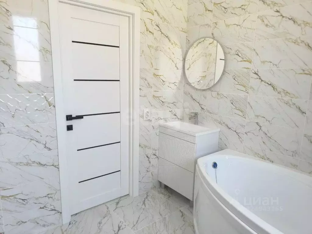 Дом в Крым, Симферопольский район, с. Мирное  (102 м) - Фото 2