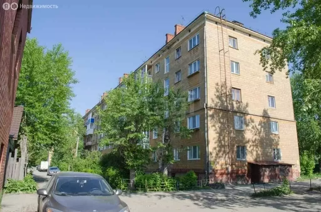 1-комнатная квартира: Нижний Тагил, улица Гагарина, 27 (33.4 м) - Фото 0