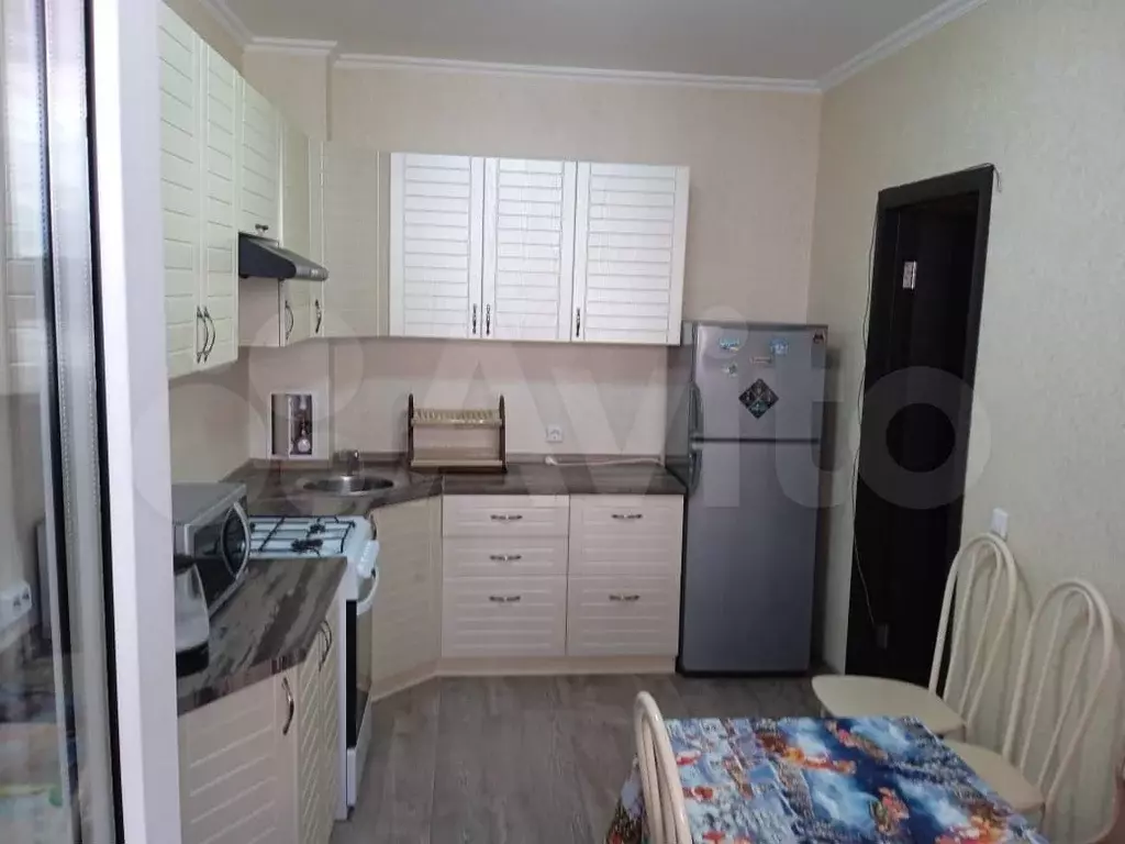 1-к. квартира, 40 м, 4/5 эт. - Фото 0