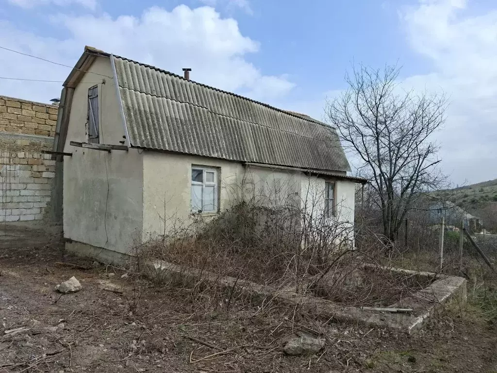 Дом в Крым, Кировский район, Старый Крым городское поселение ул. ... - Фото 1