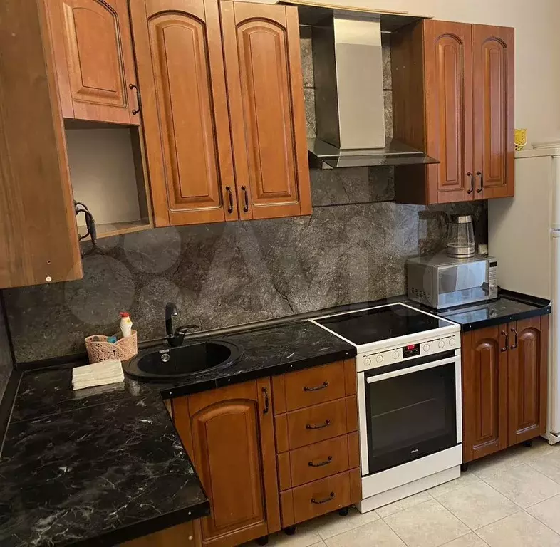 1-к. квартира, 40 м, 6/17 эт. - Фото 1