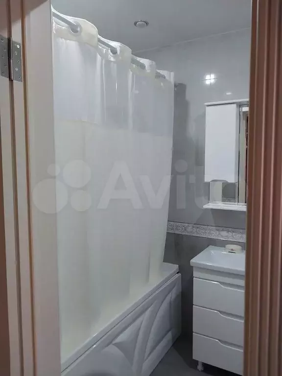 1-к. квартира, 52 м, 5/9 эт. - Фото 1