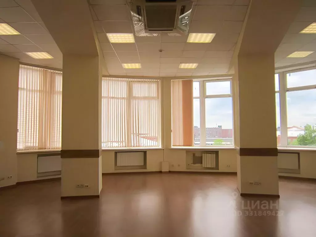 Офис в Санкт-Петербург 5-я Васильевского острова линия, 70 (96 м) - Фото 1