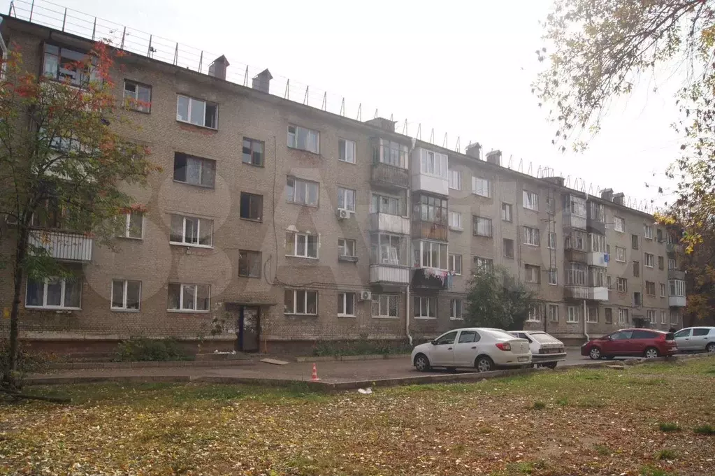 Комната 11 м в 5-к., 1/4 эт. - Фото 0