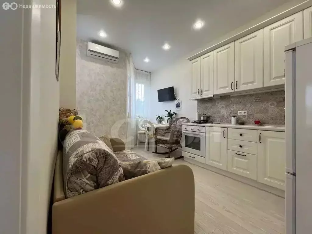 1-комнатная квартира: Сочи, микрорайон Блиново, Лесная улица, 6/1Б ... - Фото 2