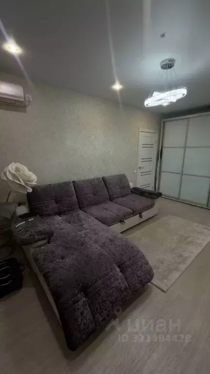 2-к кв. Крым, Симферополь ул. Героев Сталинграда, 25 (47.8 м) - Фото 1