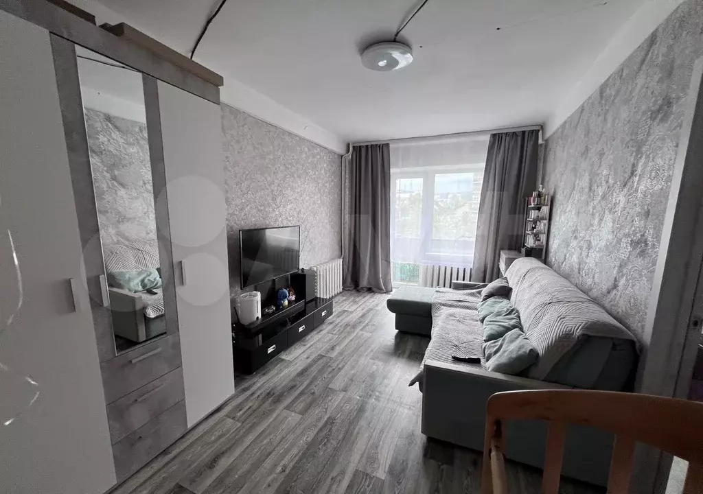 1-к. квартира, 32 м, 4/5 эт. - Фото 1
