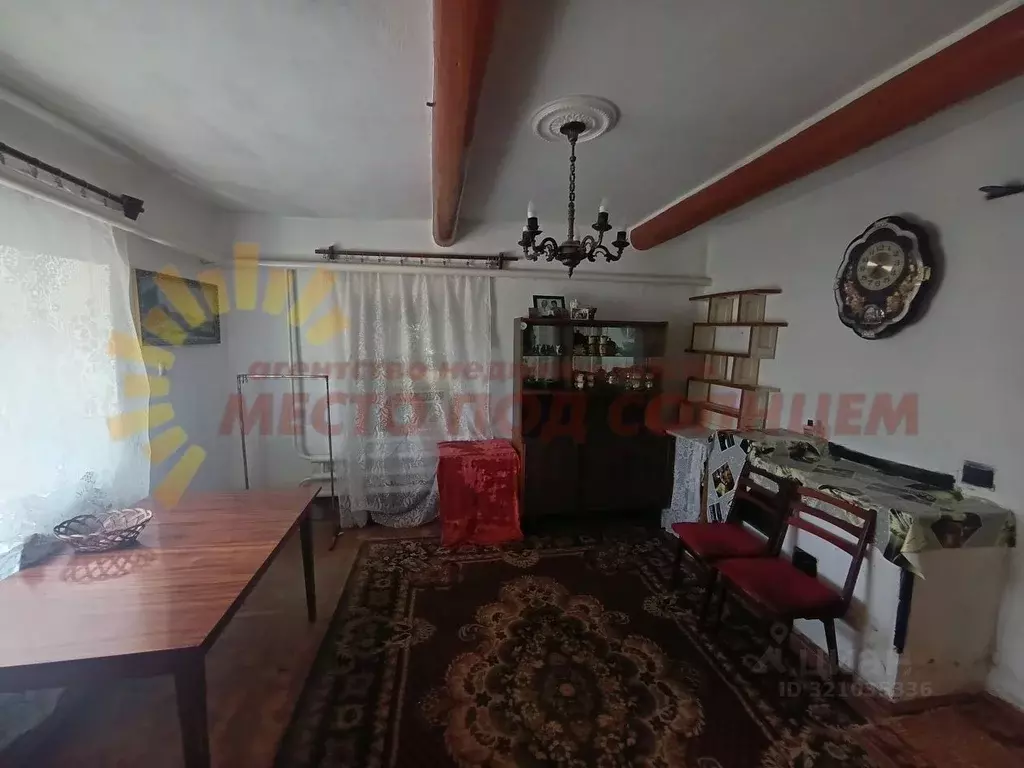 Дом в Краснодарский край, Ейский район, Должанская ст-ца пер. Папанина ... - Фото 1