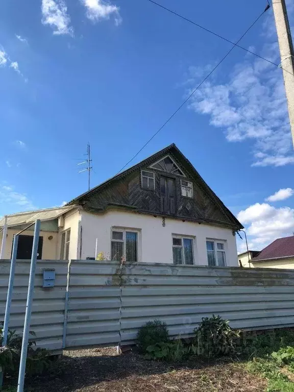 Дом в Белгородская область, Старооскольский городской округ, с. ... - Фото 0