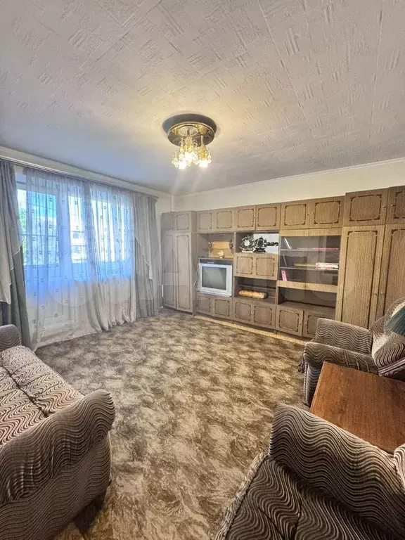 2-к. квартира, 56 м, 4/5 эт. - Фото 0